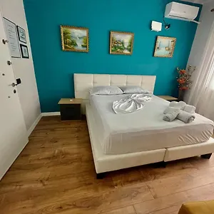 Private Entry And Bathroom Гостевой дом